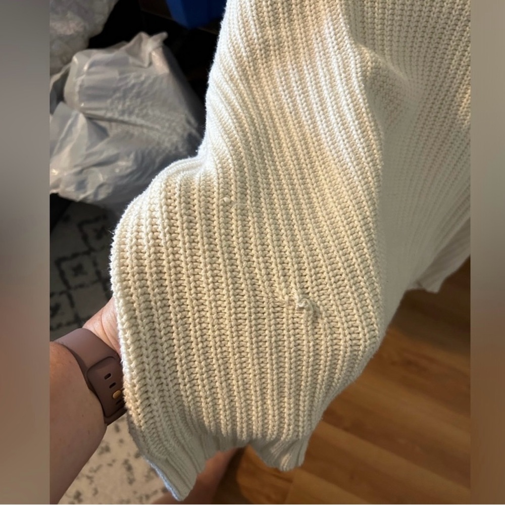 American eagle knit sweater - size L/XL - Picture 2 of 2